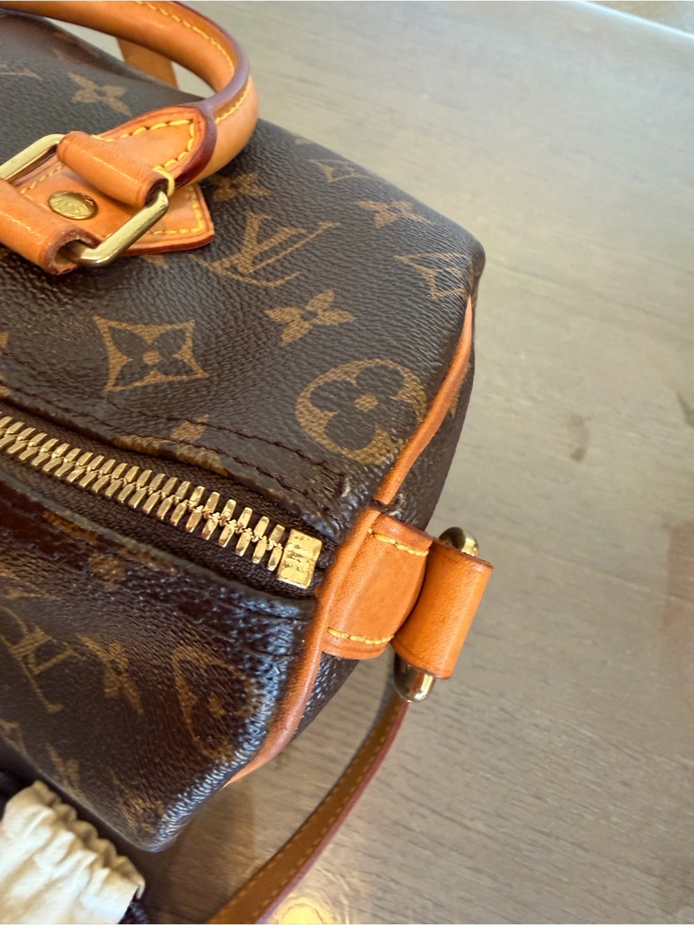 Louis Vuitton Brown Monogram speedy bandouliere 25 - Picture 3 of 13
